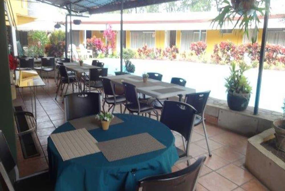 Hotel Puerta Del Sol - San Jose Airport Exterior foto